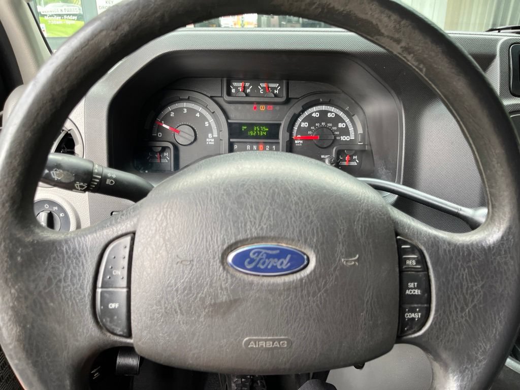 Used 2012 Ford E-250 and Econoline 250 w/ Commercial Cargo Van Pkg RWD image 17