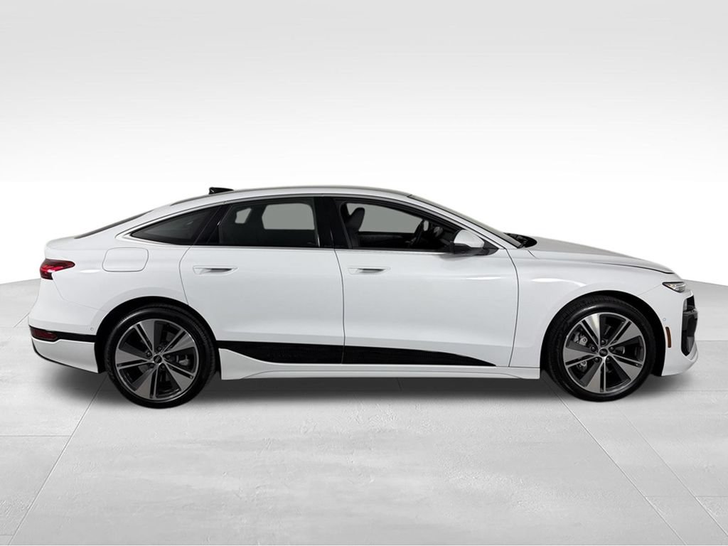 Used 2025 Audi A6 e-tron Premium Plus w/ Premium Plus RWD image 5