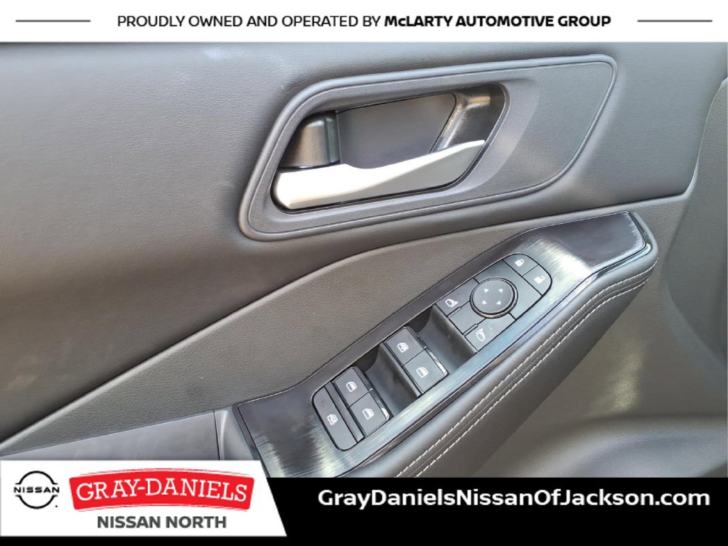 Certified 2026 Nissan Rogue SV AWD/4WD image 15