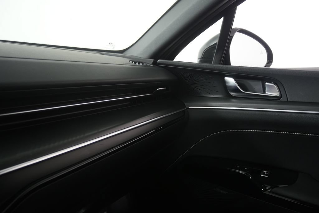 Used 2025 Kia K5 GT-Line w/ GT-Line Premium Package FWD image 21