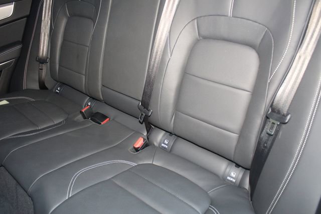 New 2026 Jaguar F-PACE R-Dynamic S image 22