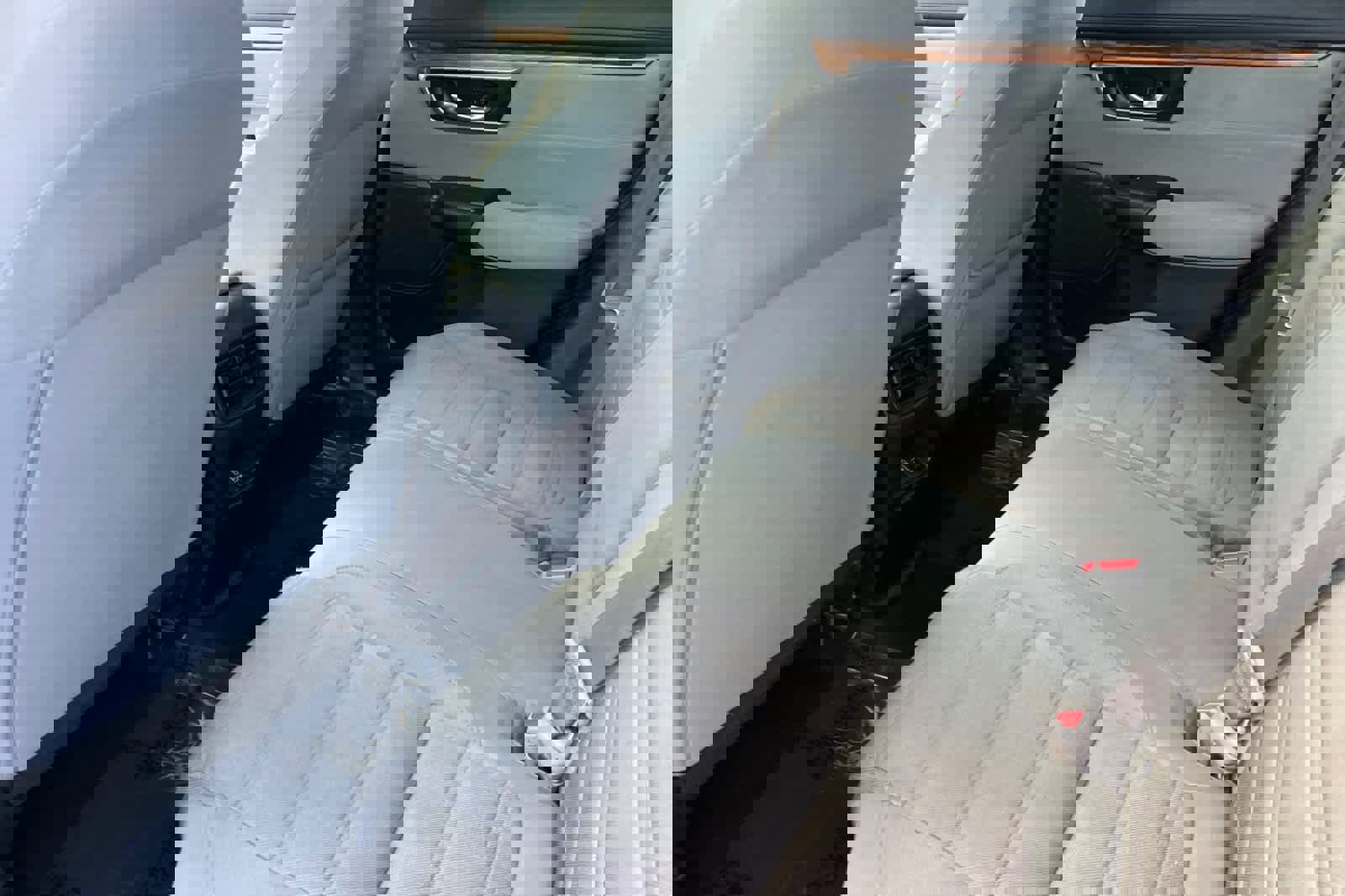 Used 2018 Honda CR-V EX image 4