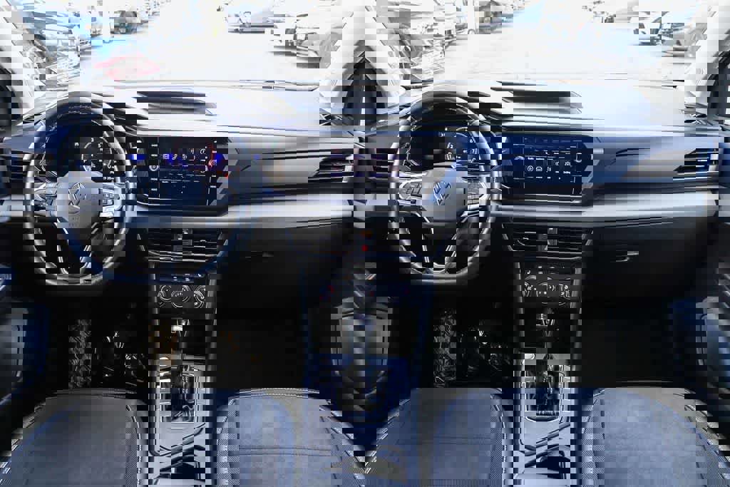 Used 2022 Volkswagen Taos SE image 13