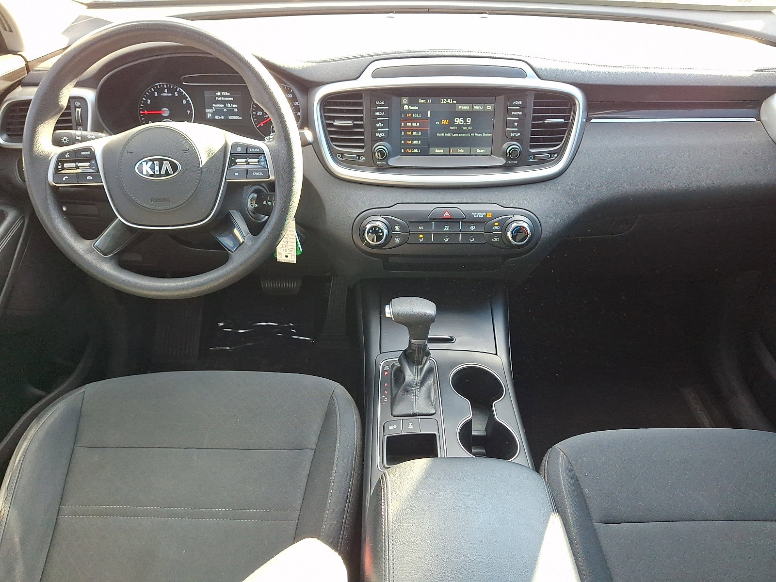 Used 2019 Kia Sorento LX image 15