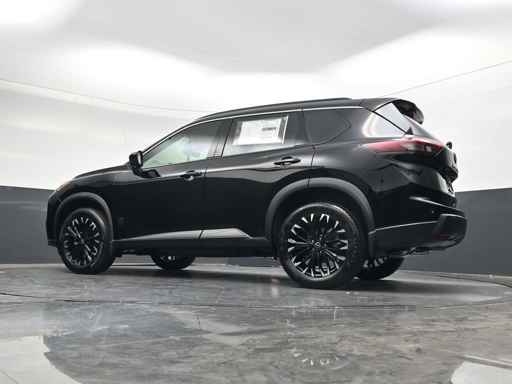 New 2026 Nissan Rogue Dark Armor AWD/4WD image 32