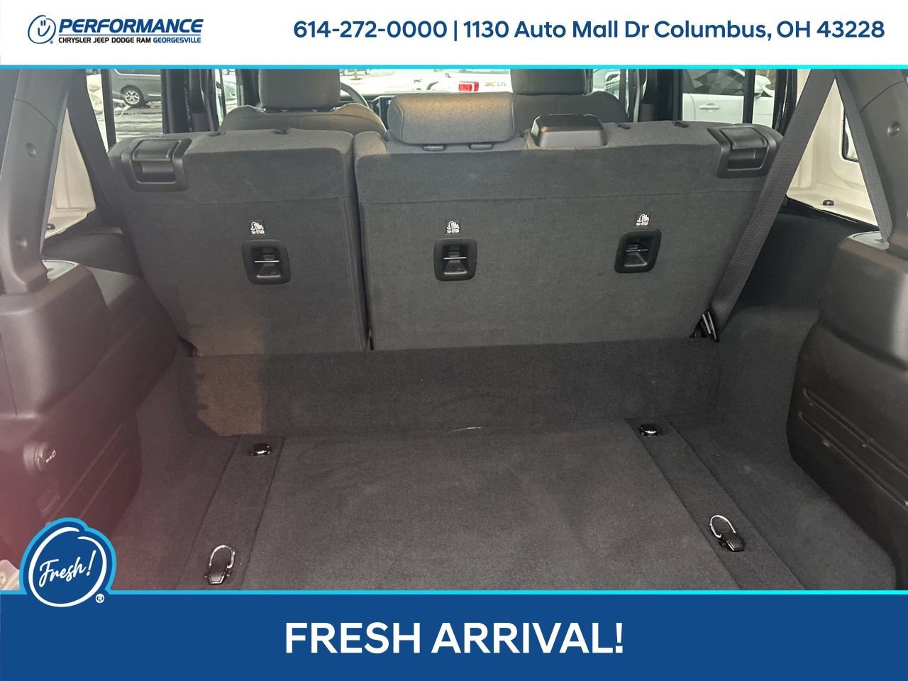 Used 2025 Jeep Wrangler Unlimited Sahara image 15