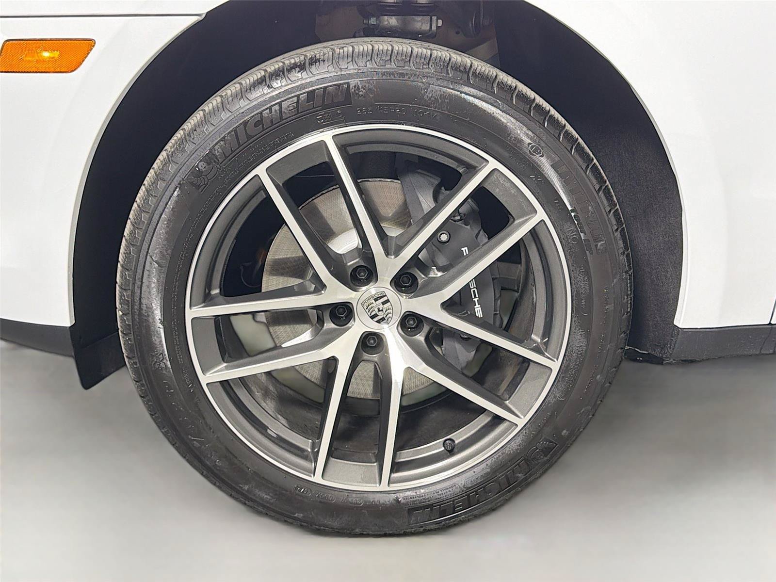 Certified 2026 Porsche Macan Turbo AWD/4WD image 11