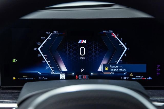 New 2026 BMW X5 xDrive40i w/ Executive Package image 2