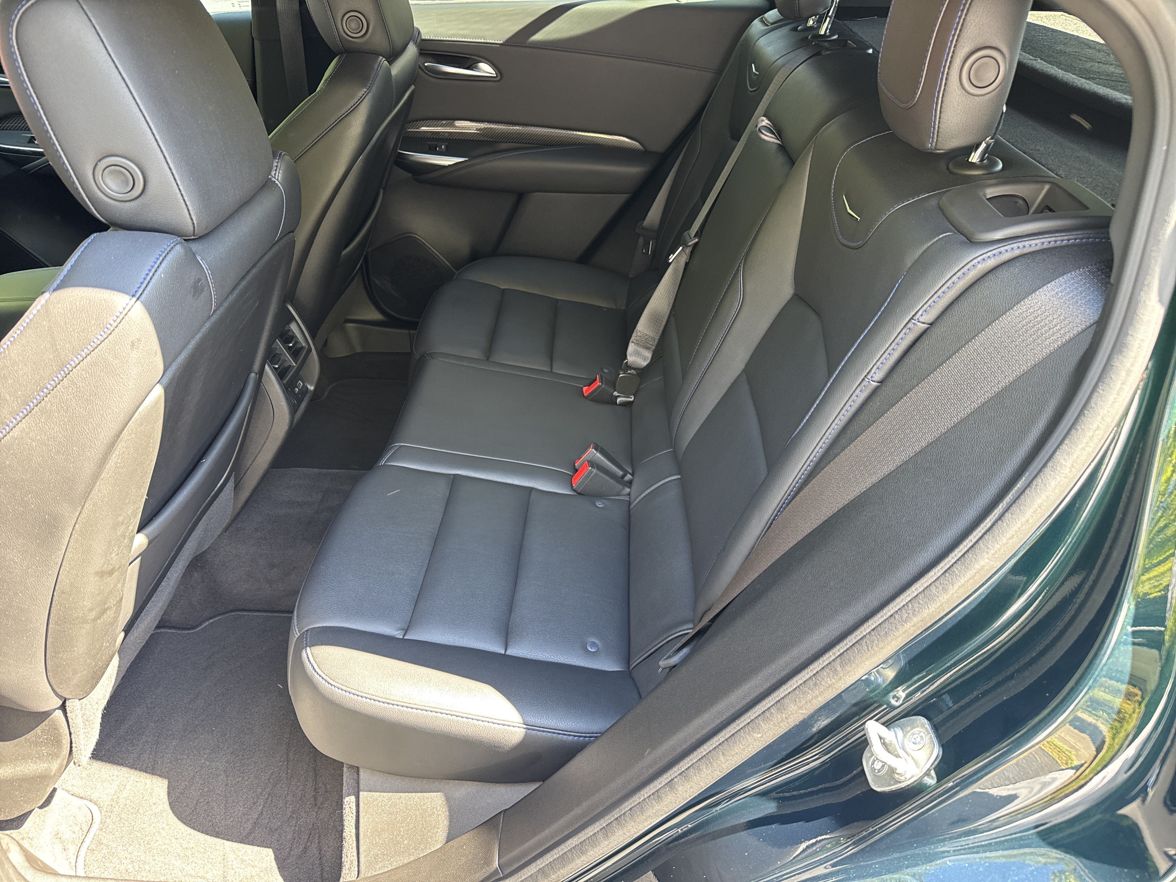 Used 2024 Cadillac XT4 Sport w/ Active Safety Package AWD/4WD image 20