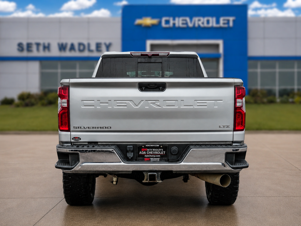 Used 2022 Chevrolet Silverado 2500 LTZ AWD/4WD image 6