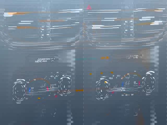 New 2025 Ford Escape ST-Line w/ Cold Weather Package image 22