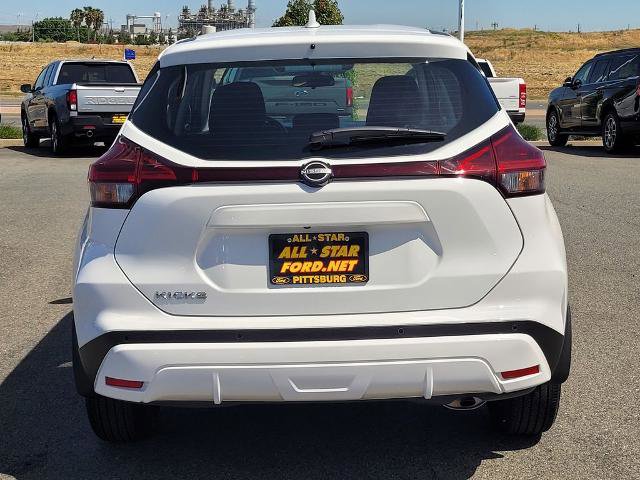 Used 2024 Nissan Kicks S FWD image 5