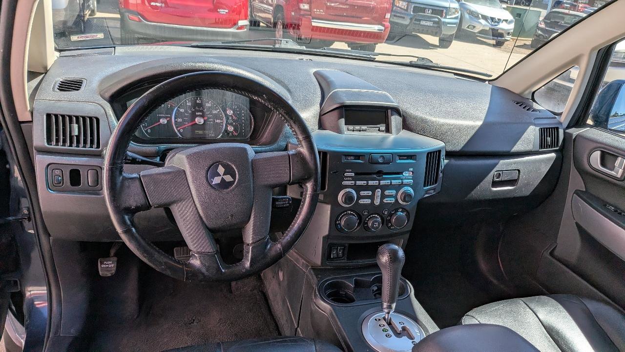 Used 2006 Mitsubishi Endeavor Limited image 11