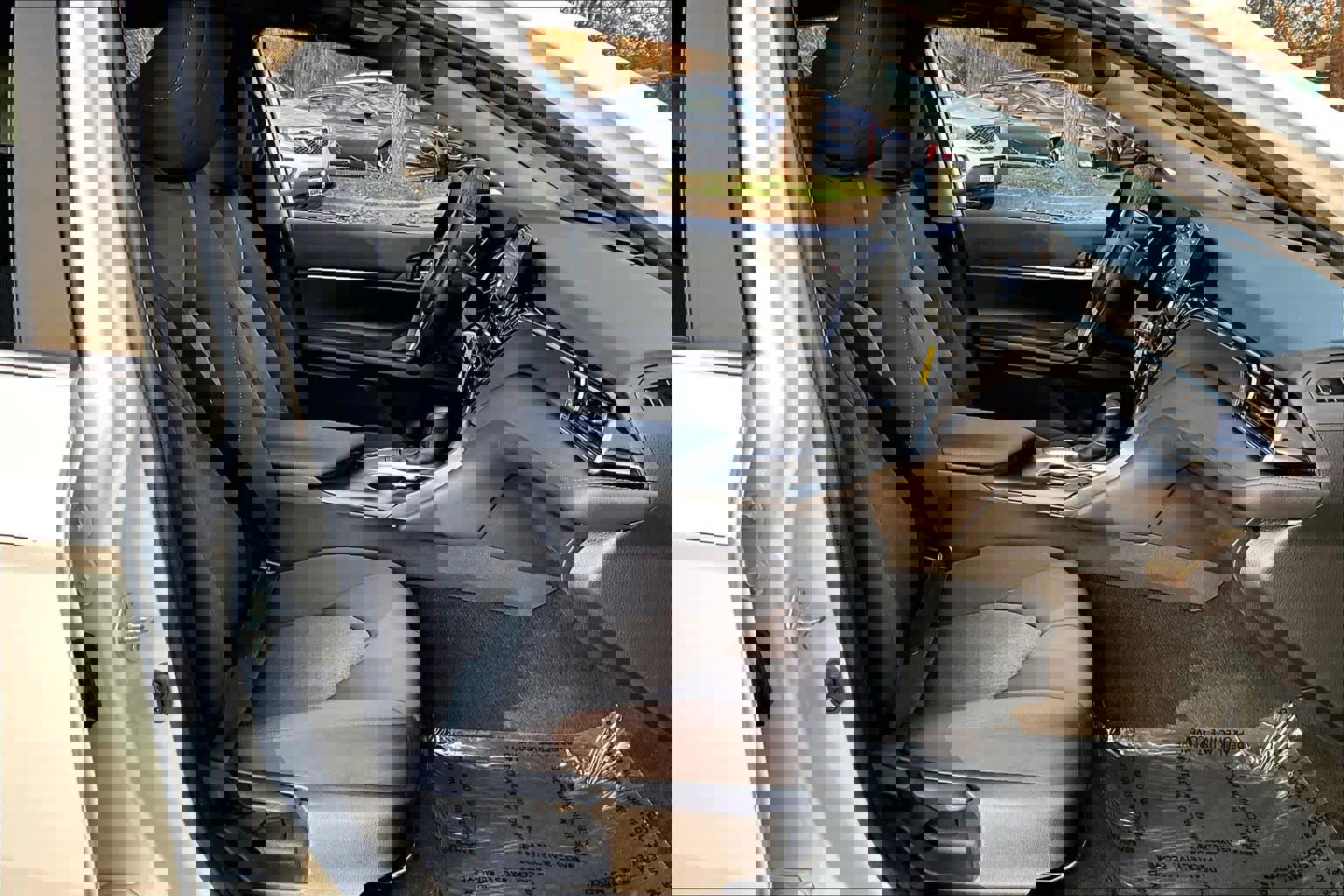 Used 2023 Toyota Camry LE image 8