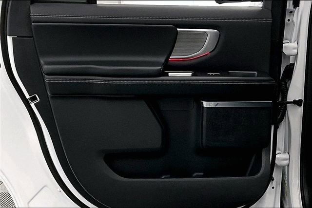 Used 2025 Ford Expedition Max Platinum image 23