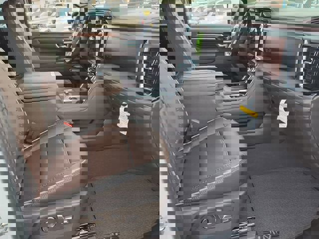 New 2026 GMC Sierra 2500 Denali w/ Technology Package image 15