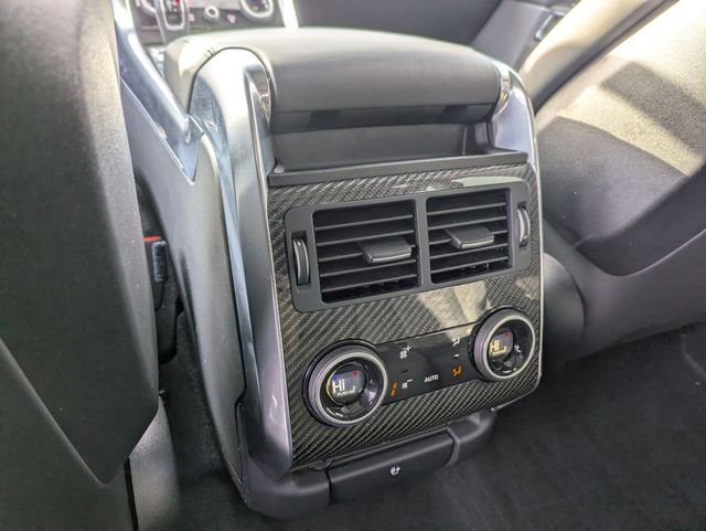 Used 2022 Land Rover Range Rover Sport SVR image 13