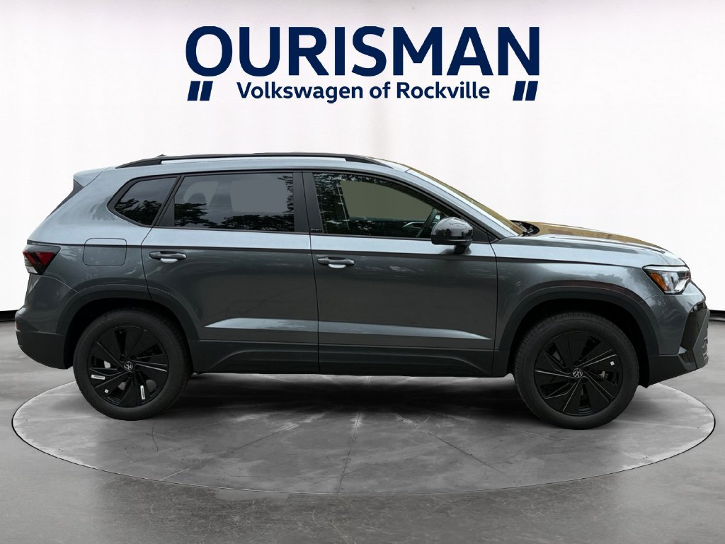 New 2027 Volkswagen Taos Sport AWD/4WD image 7