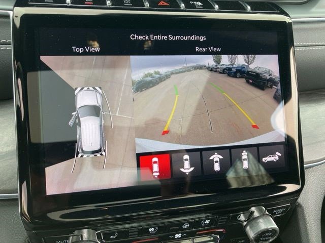 Certified 2022 Jeep Grand Cherokee Overland w/ Advanced Protech Group III AWD/4WD image 20