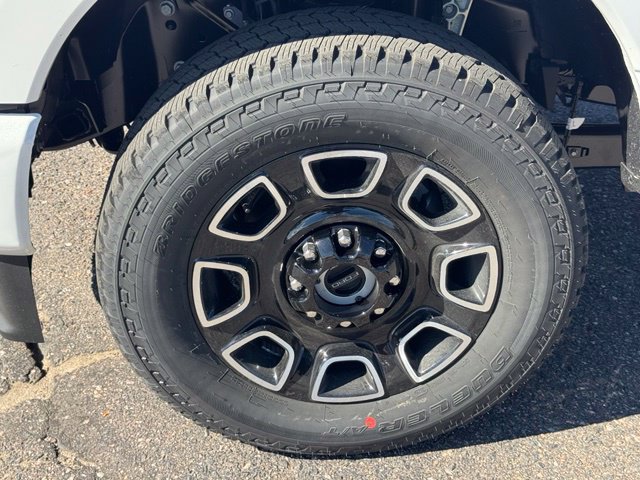 New 2027 Ford F250 4x4 Crew Cab Super Duty image 9