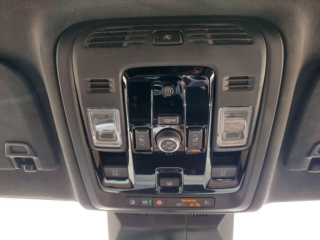 Used 2026 Cadillac Escalade Platinum Sport AWD/4WD image 42