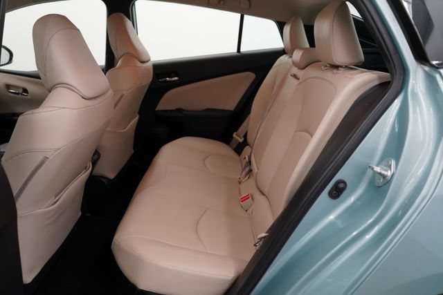 Used 2020 Toyota Prius XLE AWD/4WD image 39