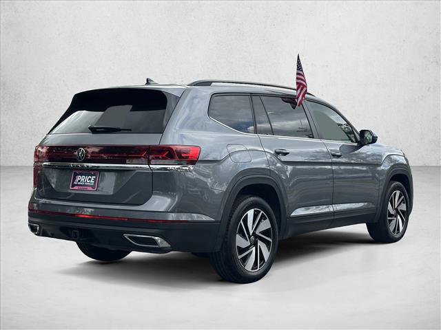 Used 2025 Volkswagen Atlas SE image 6