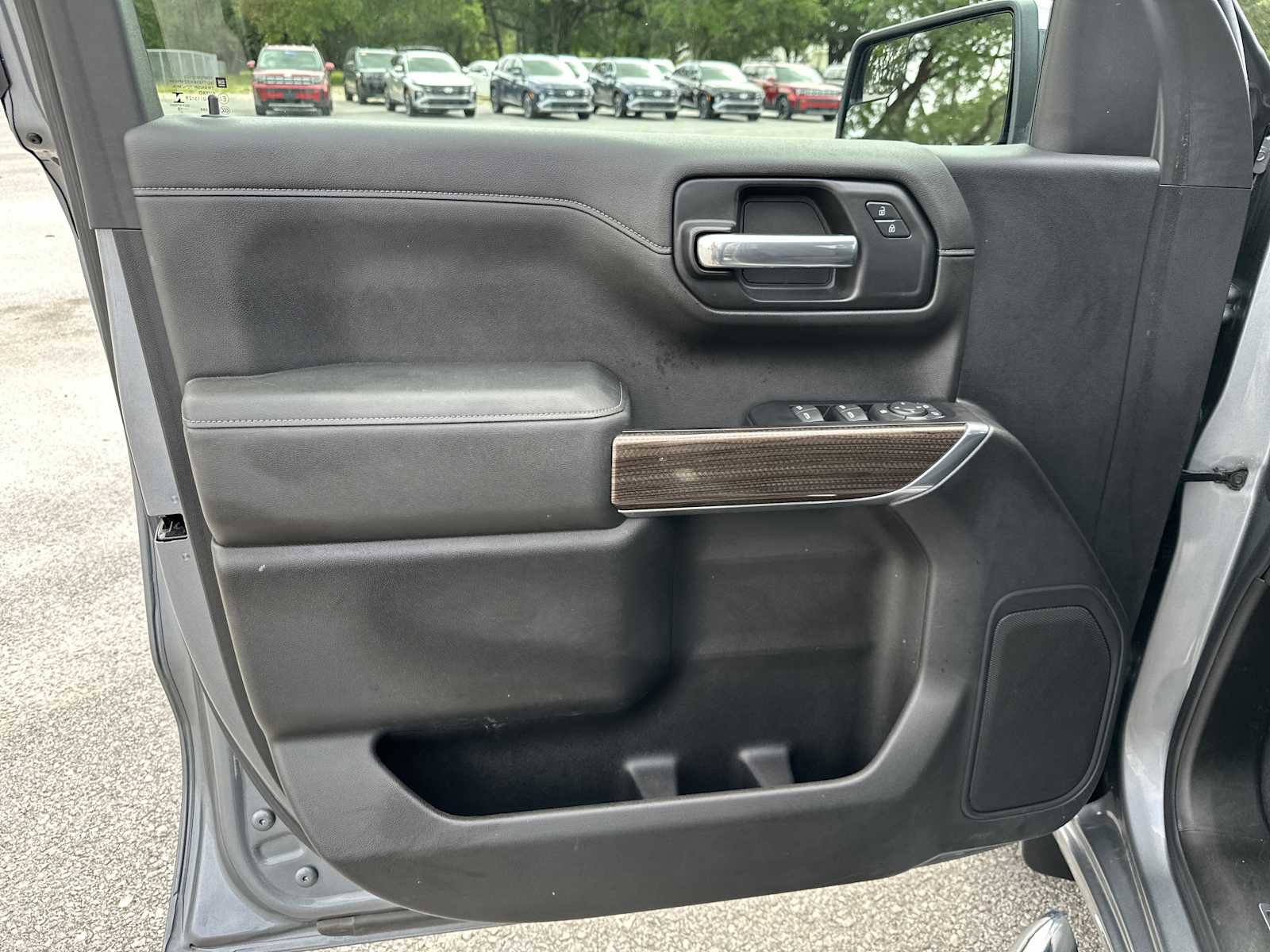 Used 2019 Chevrolet Silverado 1500 LT w/ All-Star Edition RWD image 16