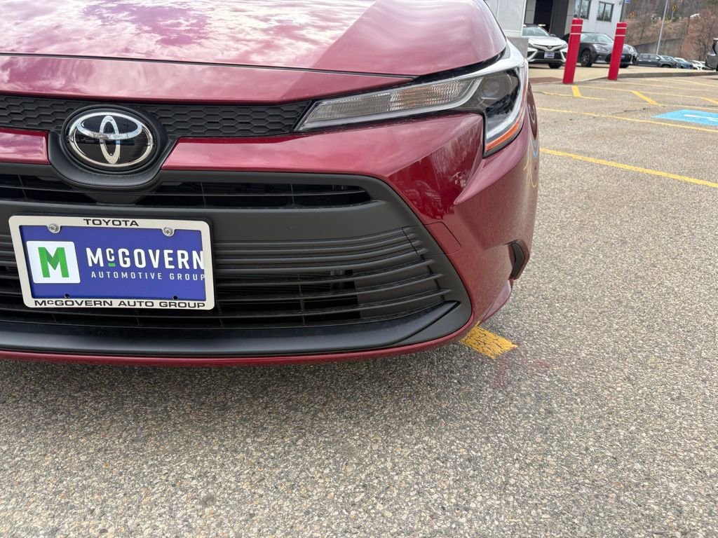 New 2026 Toyota Corolla LE FWD image 9