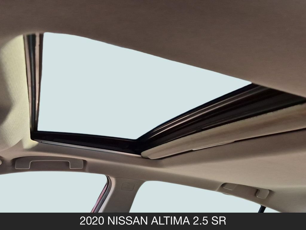Used 2020 Nissan Altima 2.5 SR w/ Premium Package FWD image 19