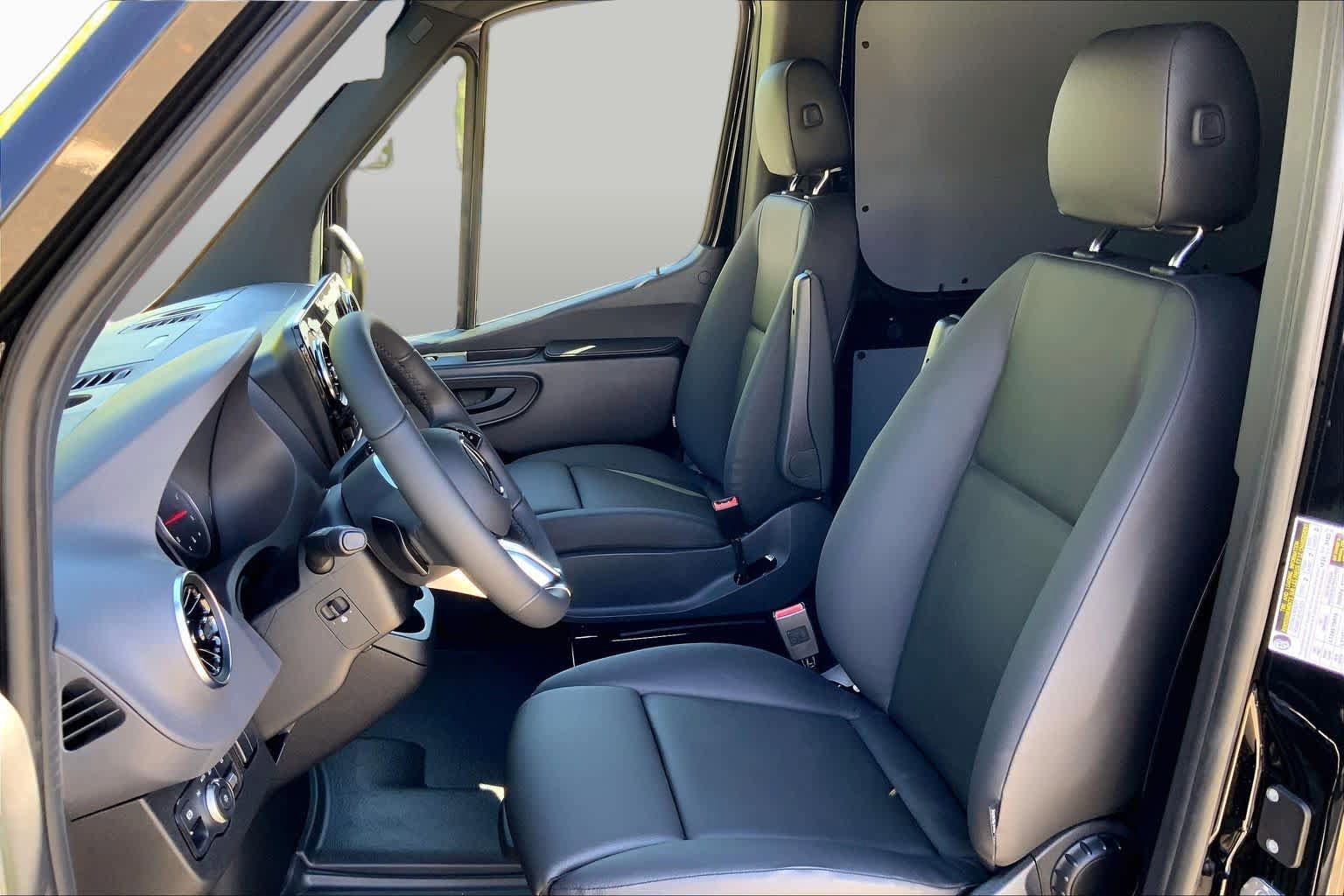 New 2026 Mercedes-Benz Sprinter 2500 image 12