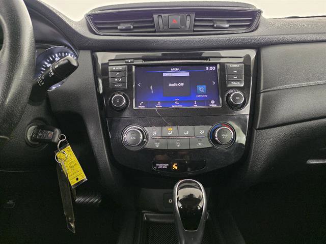 Used 2019 Nissan Rogue S w/ Special Edition Package AWD/4WD image 33