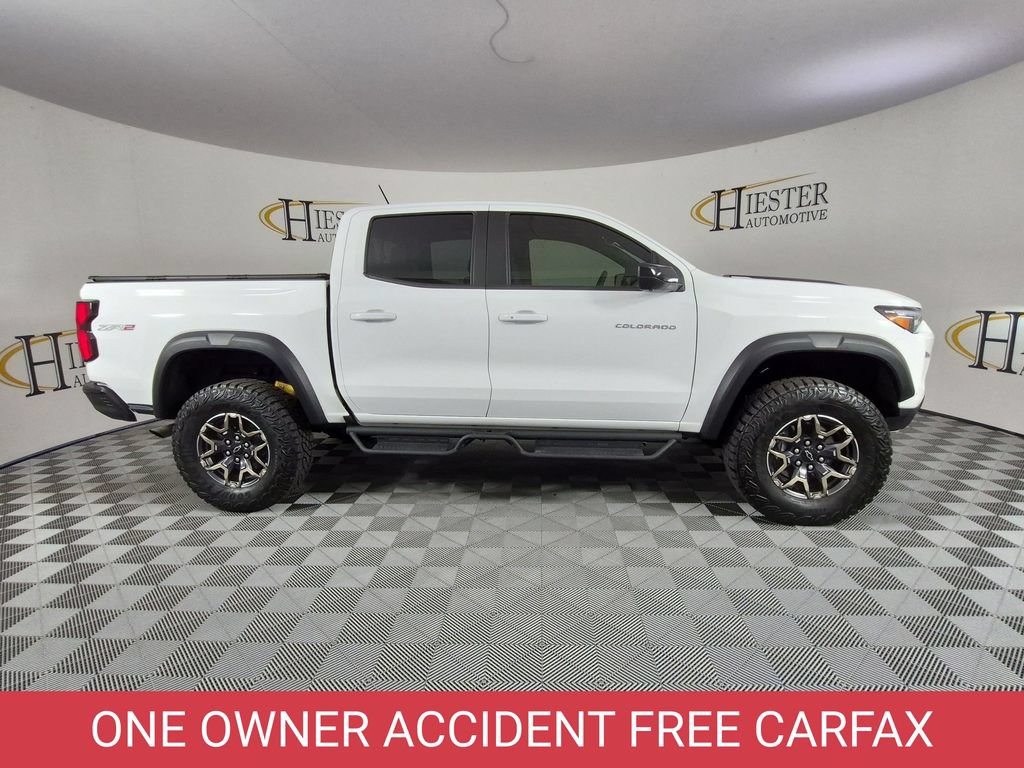 Certified 2025 Chevrolet Colorado ZR2 w/ Technology Package AWD/4WD image 3
