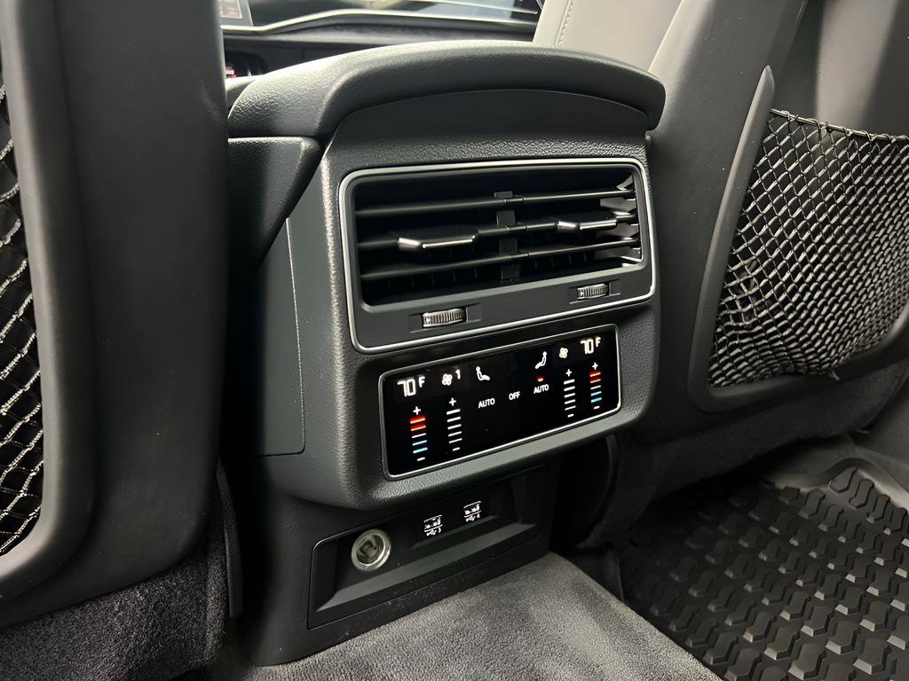 Used 2020 Audi Q8 Premium Plus w/ Premium Plus Package image 20