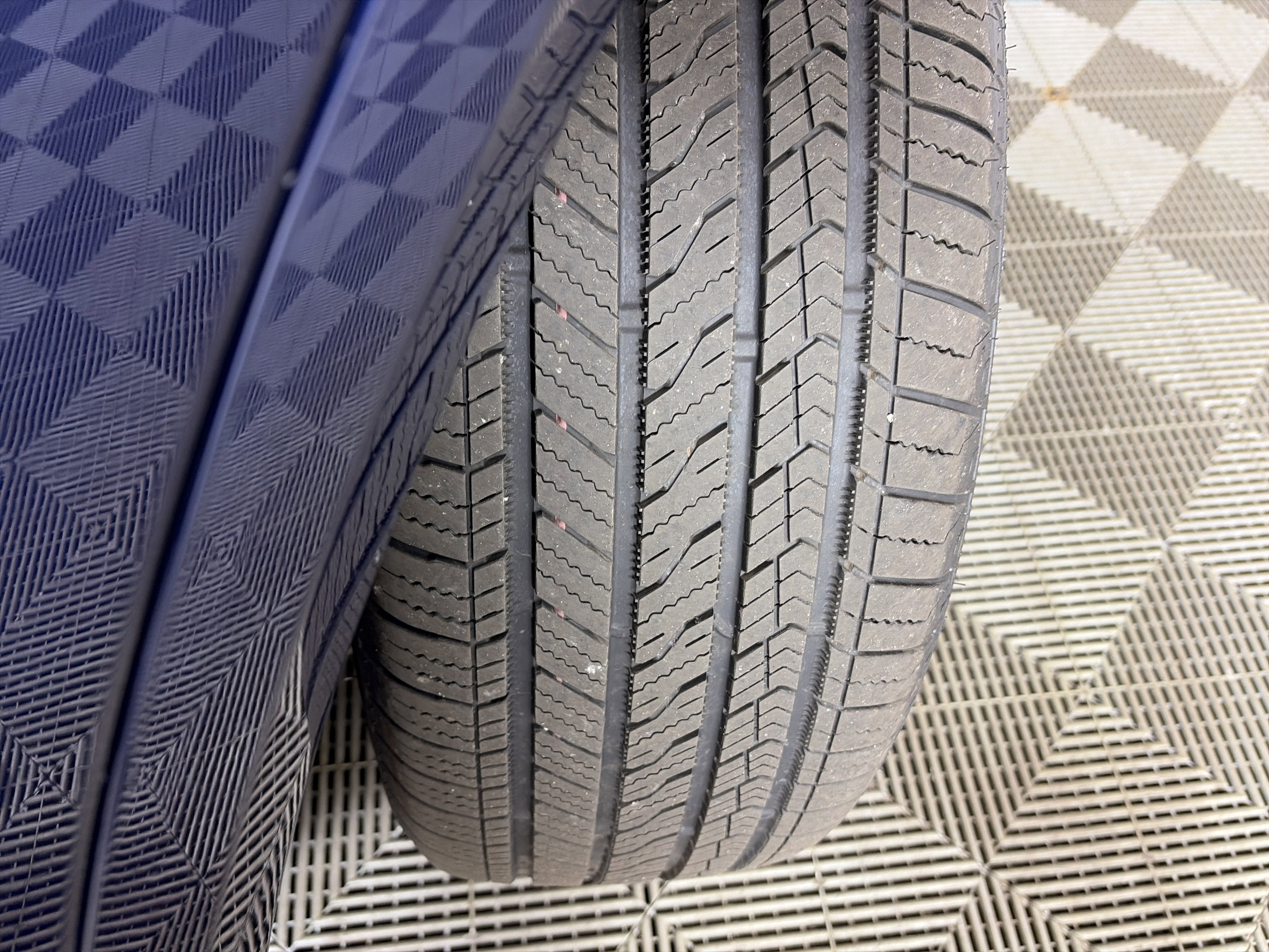 Used 2025 Audi Q5 Premium Plus w/ Premium Plus image 2