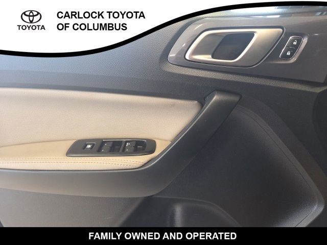 Used 2019 Ford Ranger Lariat w/ Equipment Group 501A Mid image 11