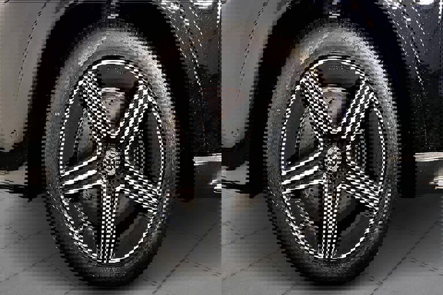 New 2026 Mercedes-Benz GLE 580 4MATIC image 17