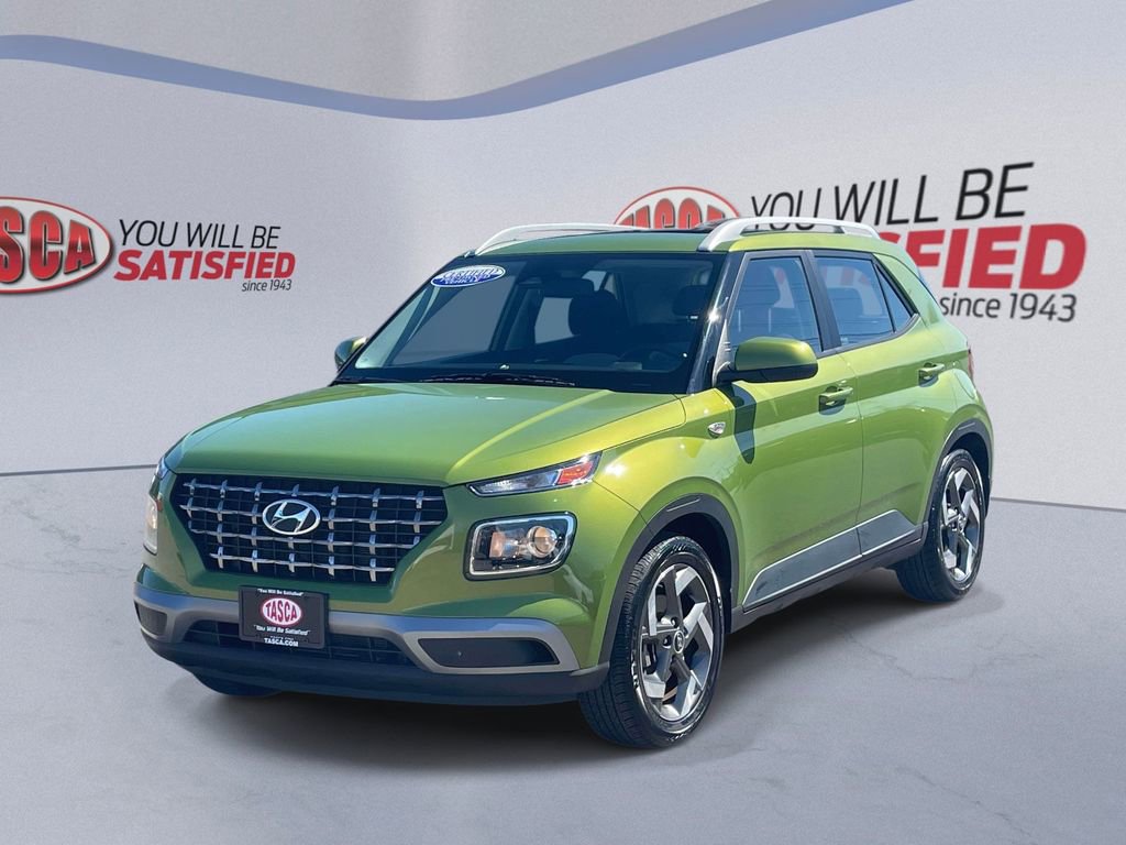 Used 2023 Hyundai Venue SEL image 4