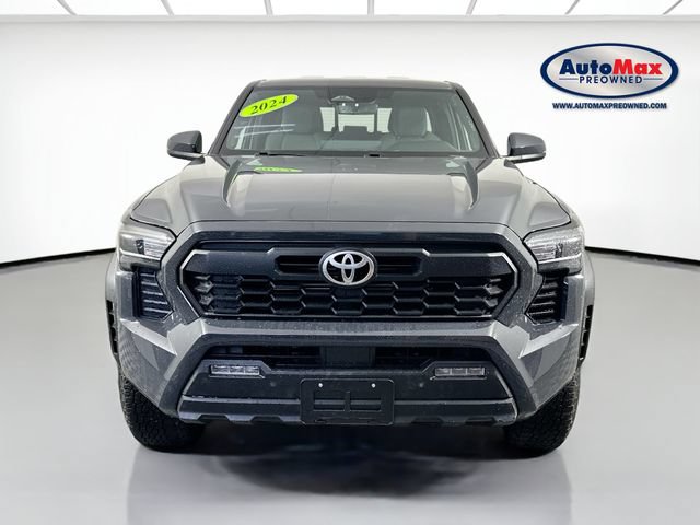 Used 2024 Toyota Tacoma TRD Off-Road w/ TRD Off Road Upgrade Package AWD/4WD image 2
