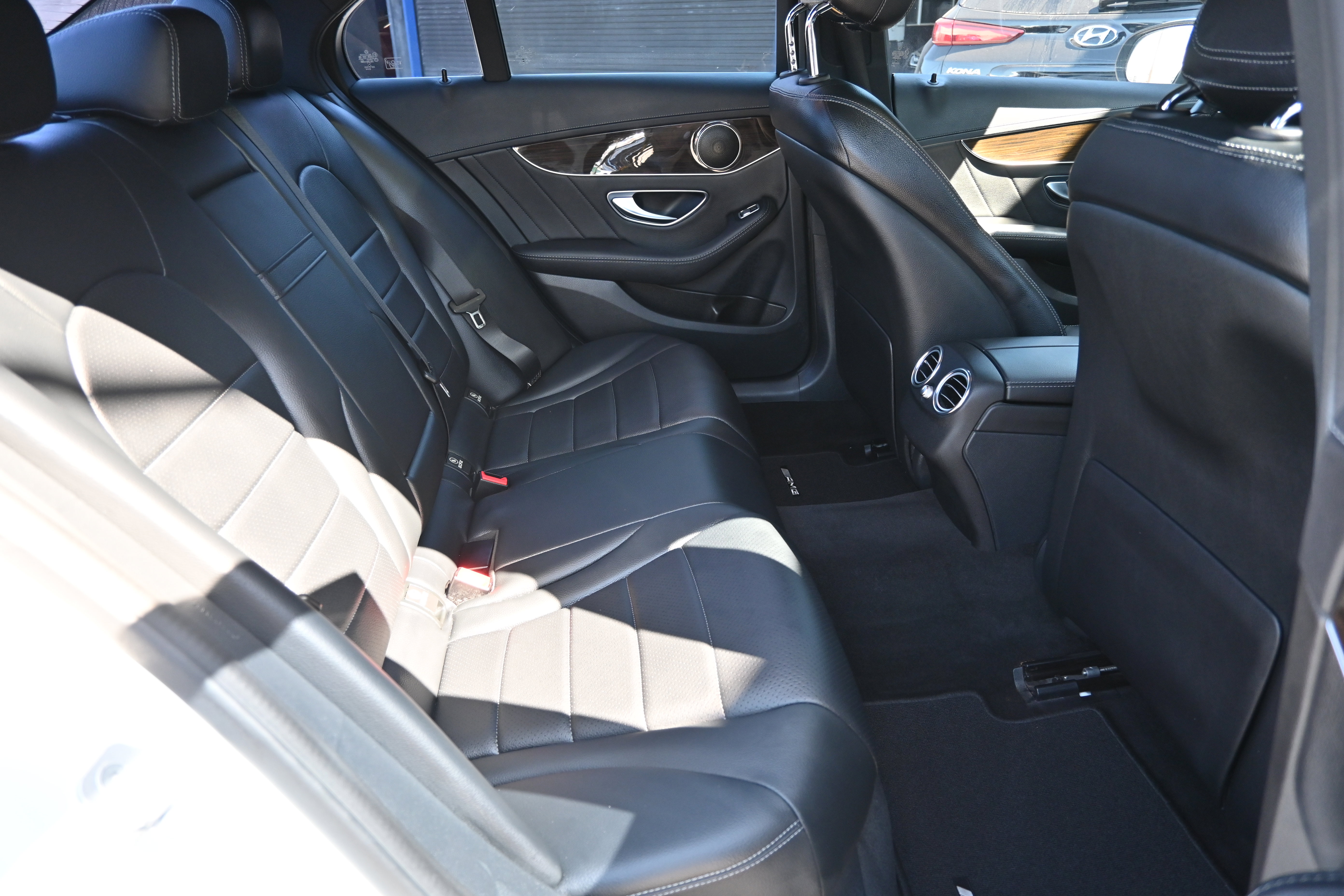 Used 2016 Mercedes-Benz C 300 Sedan image 35