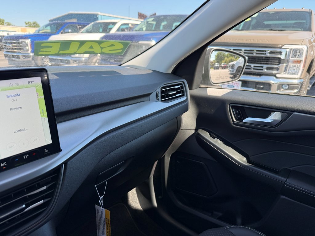 New 2024 Ford Escape SE FWD image 21