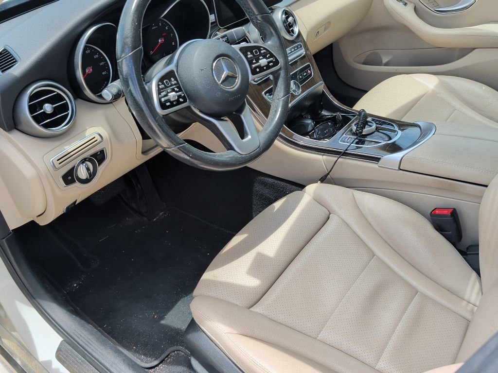 Used 2019 Mercedes-Benz C 300 Sedan image 4