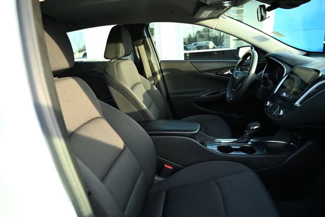 Used 2024 Chevrolet Malibu LT image 58