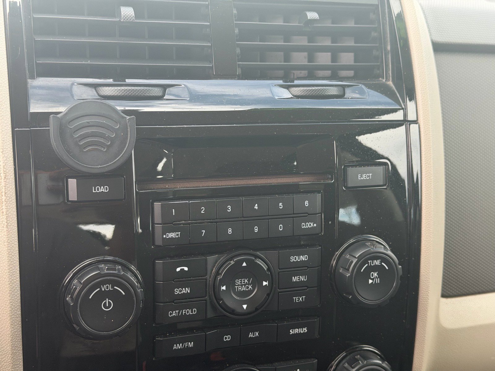 Used 2011 MAZDA Tribute i Sport AWD/4WD image 22