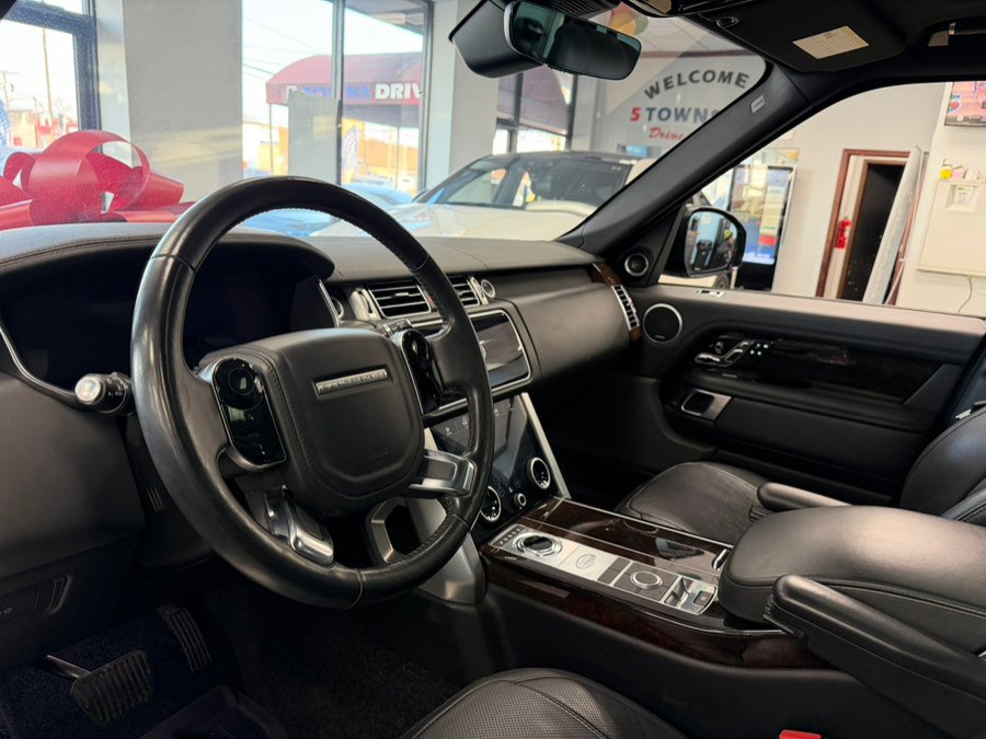 Used 2020 Land Rover Range Rover HSE AWD/4WD image 18
