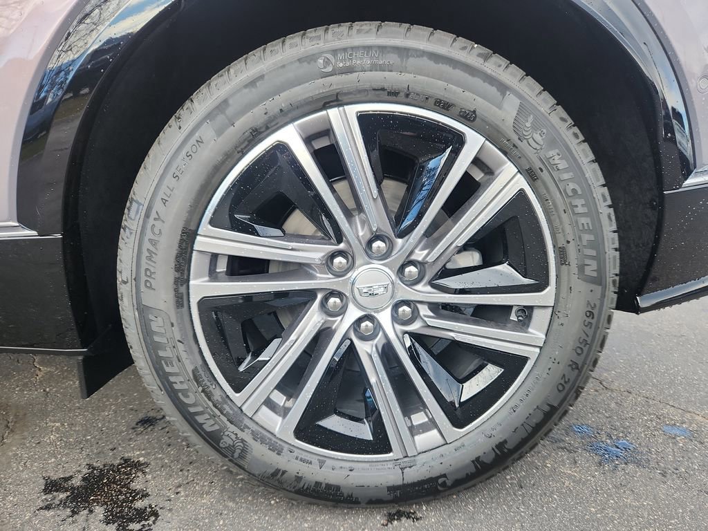 New 2026 Cadillac Lyriq Premium Luxury image 6