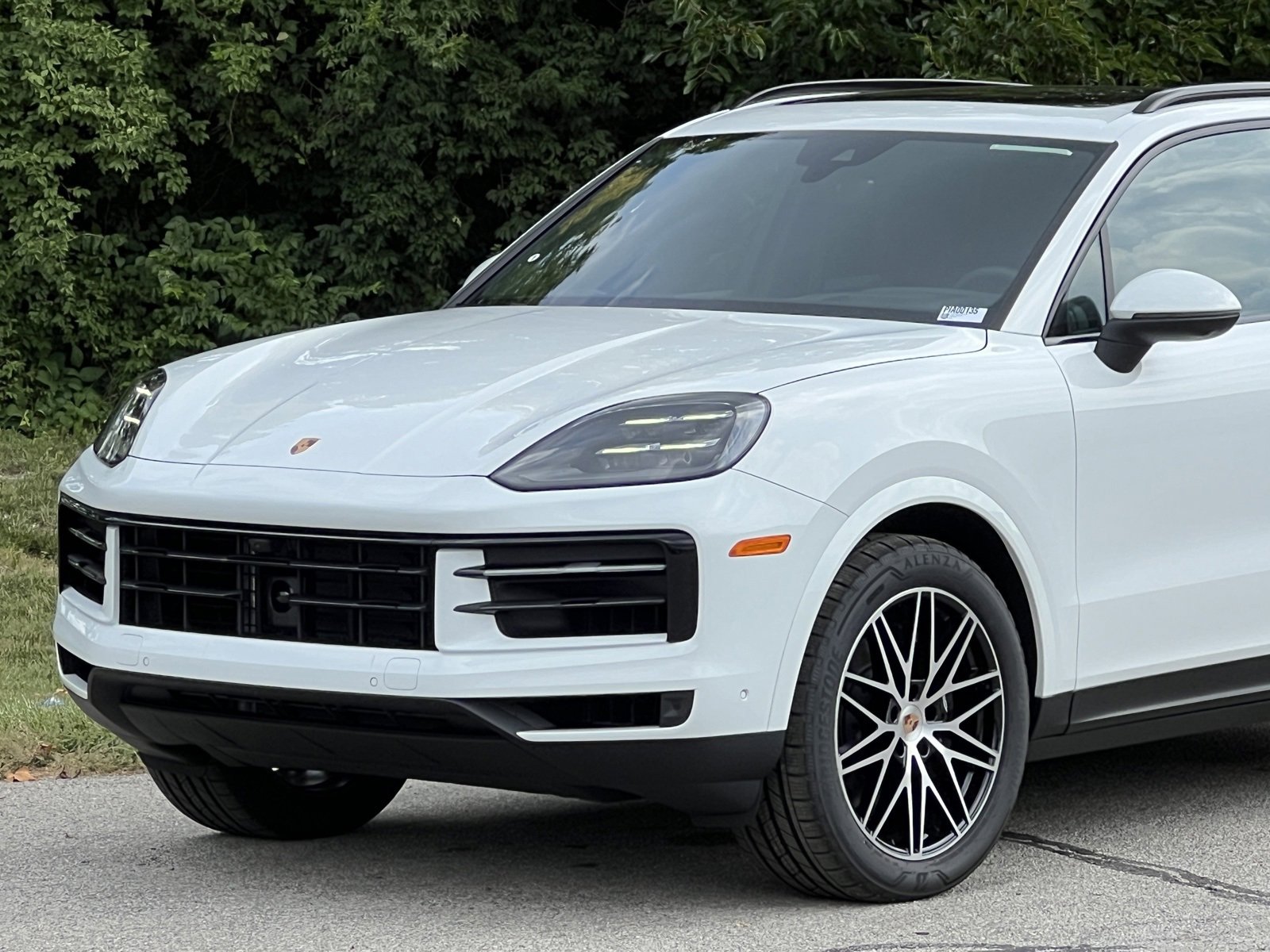 New 2026 Porsche Cayenne image 11