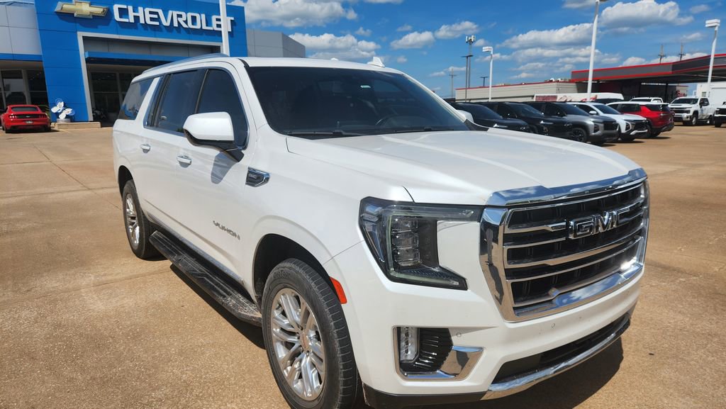 Used 2023 GMC Yukon XL SLT AWD/4WD image 1