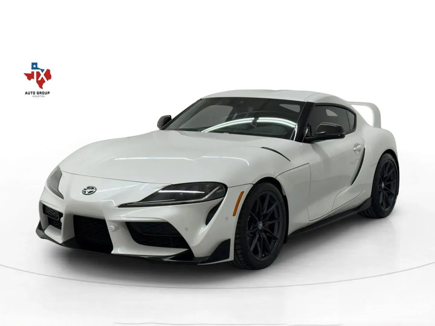 Used 2023 Toyota Supra Premium w/ Driver Assist Package image 4