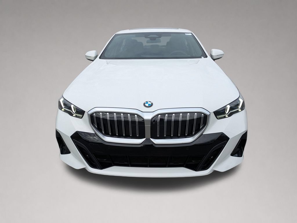 New 2026 BMW 530i xDrive w/ M Sport Package AWD/4WD image 9
